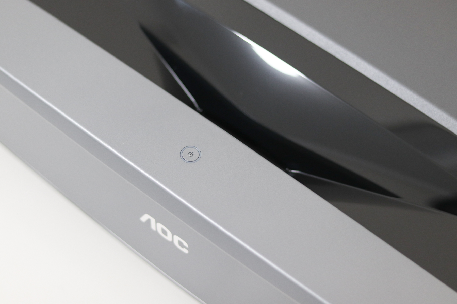 aoct30超短焦投影仪测评,aoct30激光投影怎么样