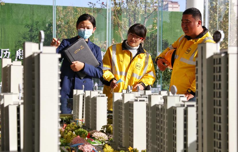 一座“骑手县”的生活与命运