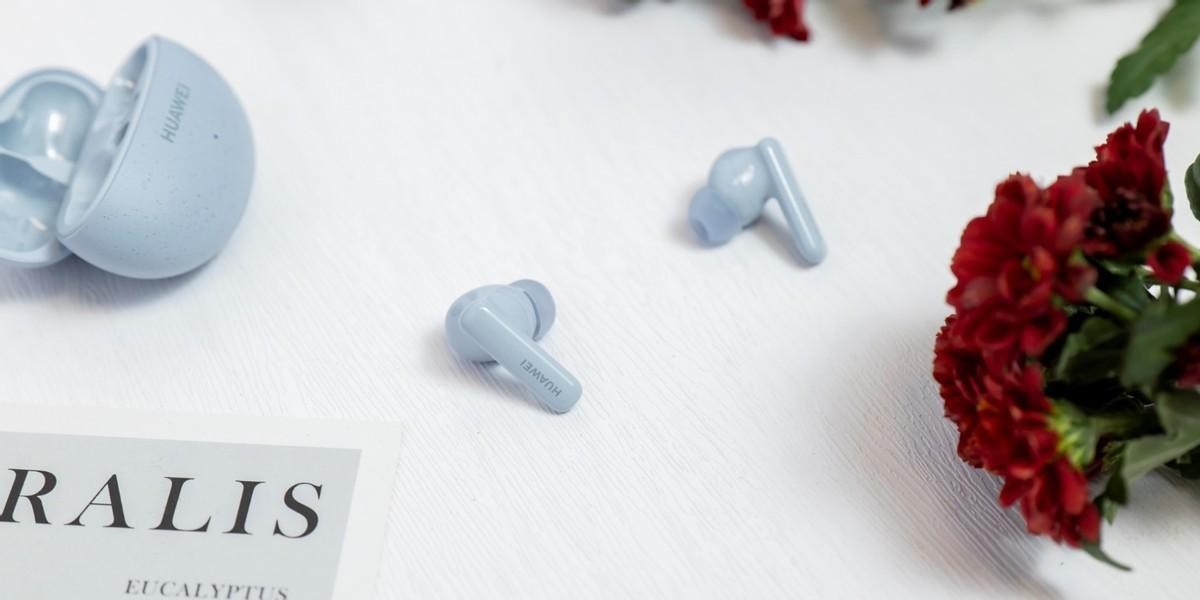 华为freebuds5i好看吗,华为freebuds5i现在值得买吗