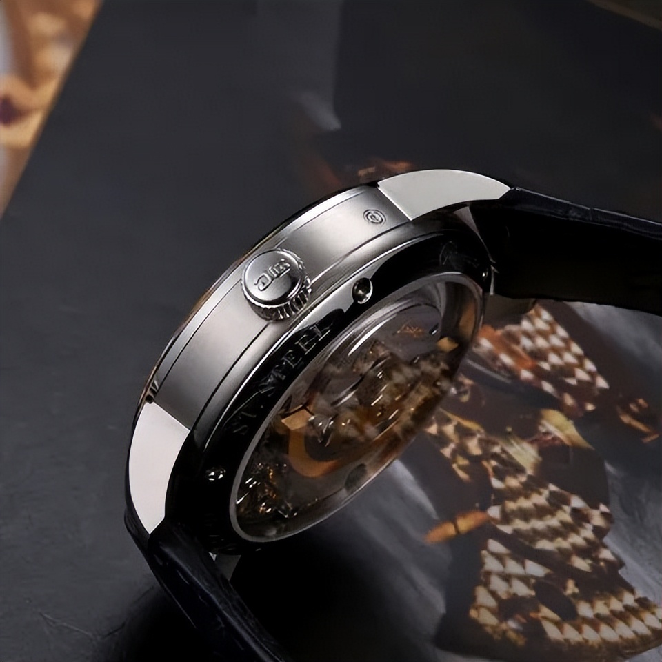 正装表选宝珀还是万国,正装表买40还是42