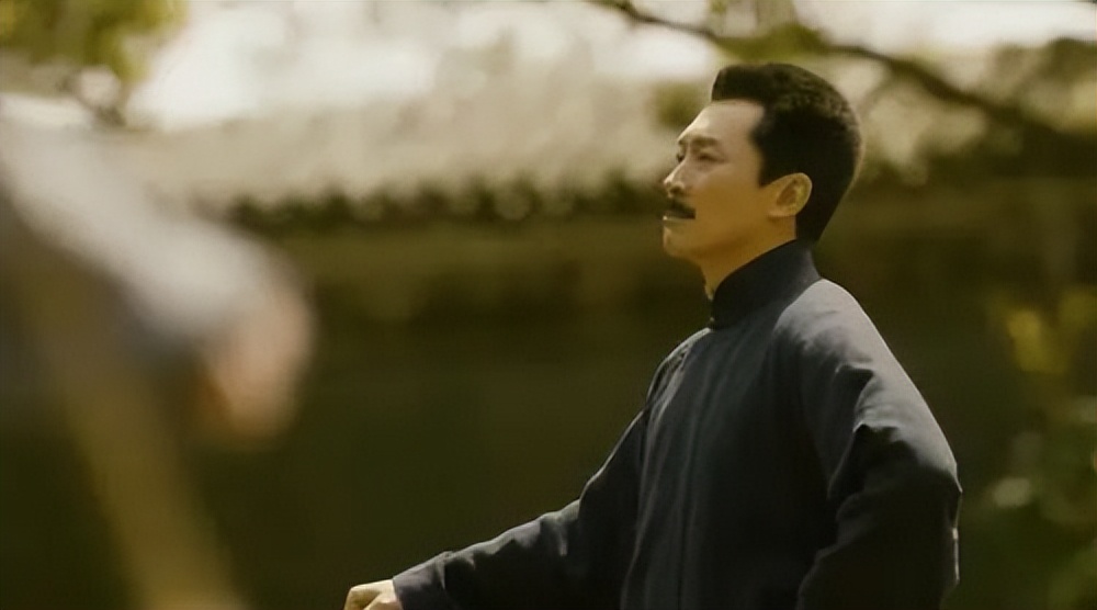 从朝花夕拾看鲁迅是怎样的一个人,到了一定年纪才能感悟朝花夕拾