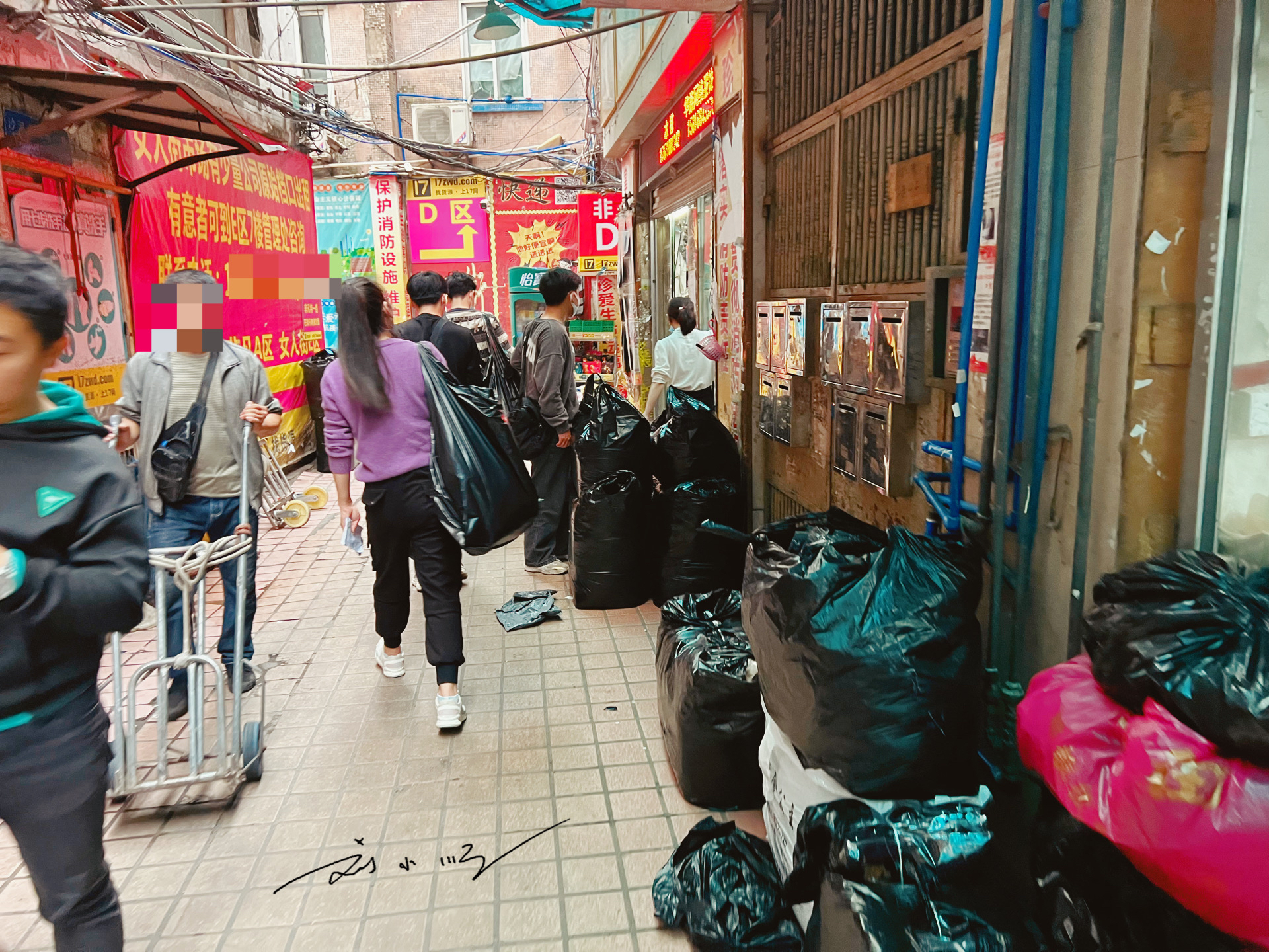 广州市天河区最大服装批发市场,广东省广州市最大服装批发市场