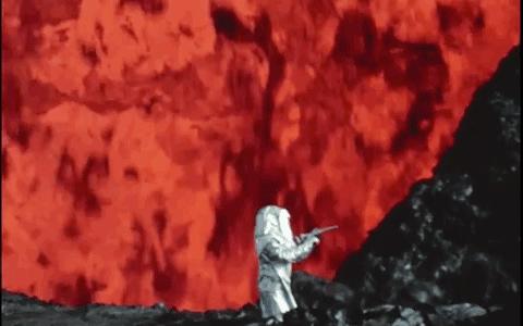 电光倒影2022︱绝境的困局，希望重燃的密匙