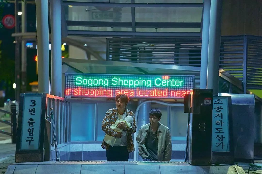 看完《掮客》，人贩子在梦里都要笑醒了