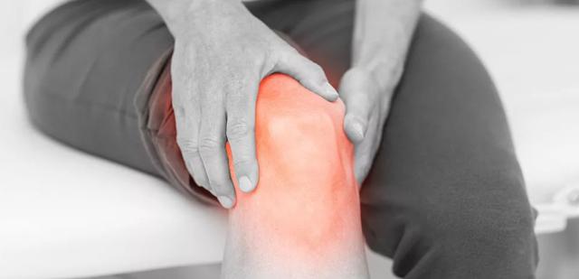 儿子四十岁还在家啃老,儿子快四十还在家啃老