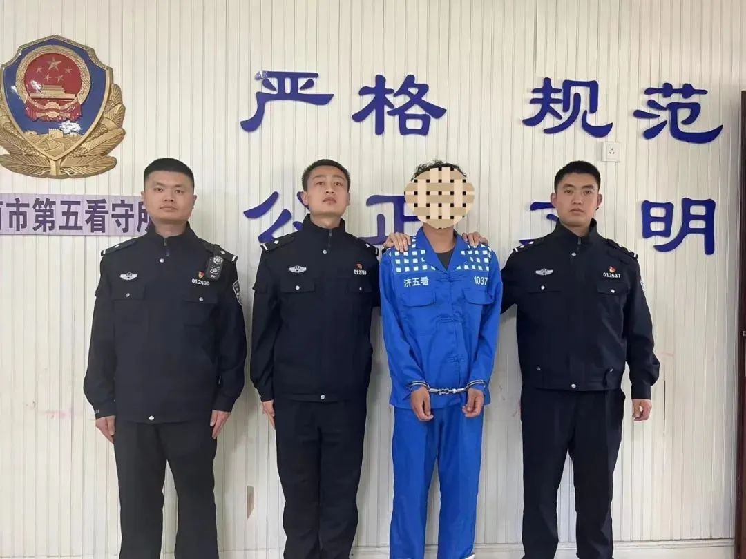 帮人办卡案例,帮人办卡有什么风险