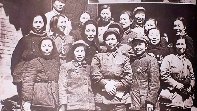 1934年长征前，陈毅找到*德朱**：我还要指挥作战，请不要把我留下