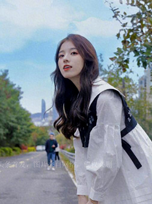 20岁女网红被曝“知三当三”聊天记录曝光太露骨，一次叫价10万！