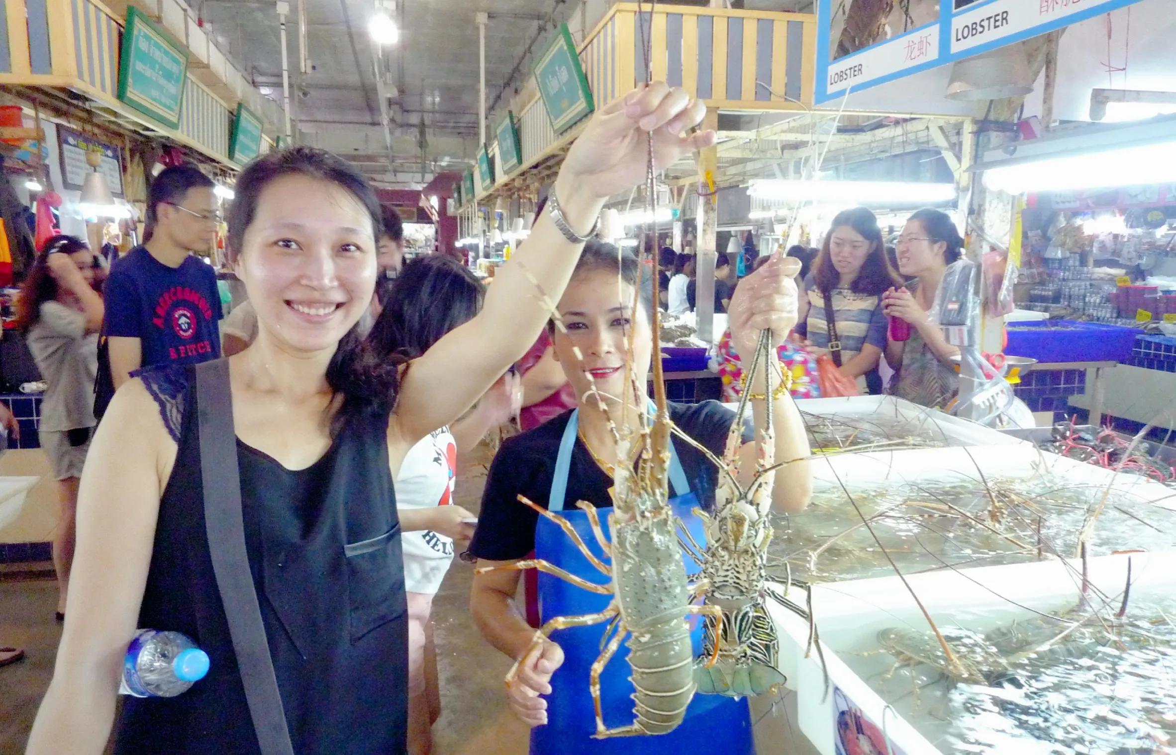 去泰国旅游春节期间是否涨价,2023年去泰国还免签证费吗