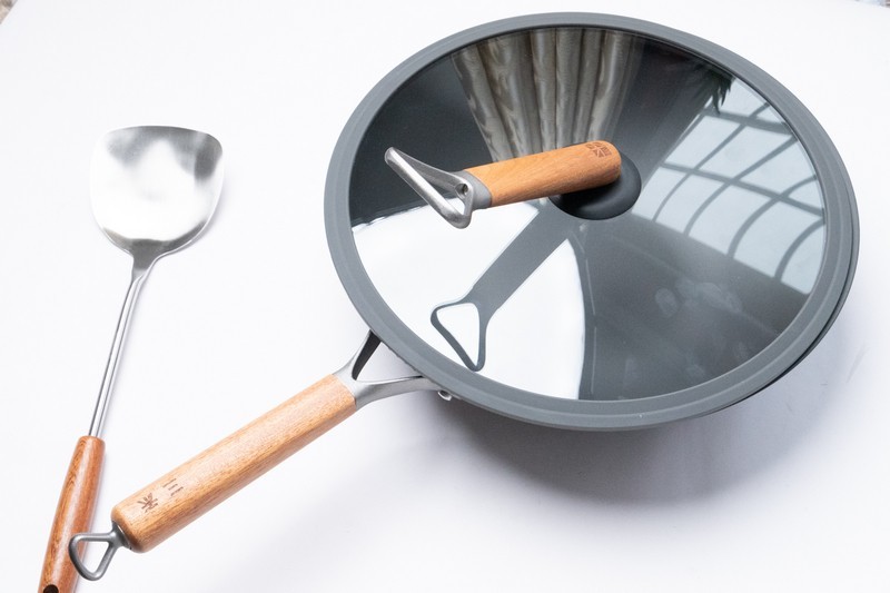 三禾窒氮轻铁锅,中康铁锅好还是三禾铁锅好