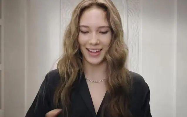 谷爱凌跑步短裤,谷爱凌运动健身照片