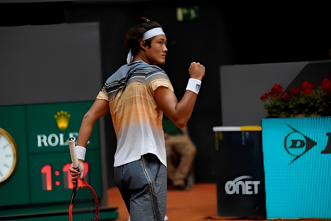 张之臻玩笑成真:大家陪我过山车吧,罗马赛意外告负，但天空无极限