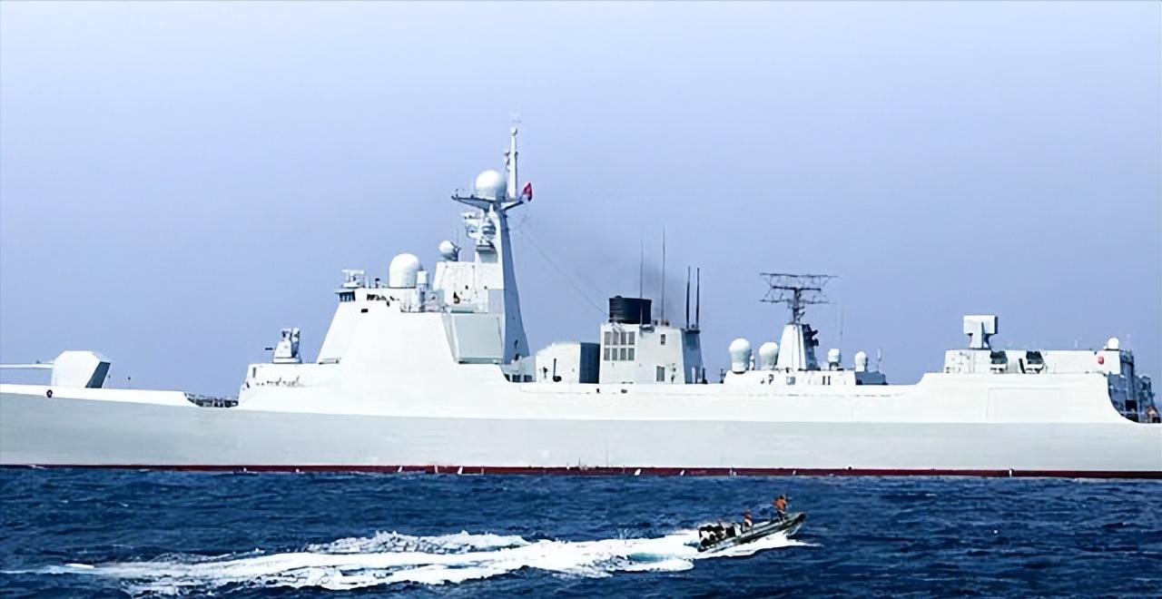 中华神盾052D驱逐舰有多厉害,中国会出口052d给巴铁吗