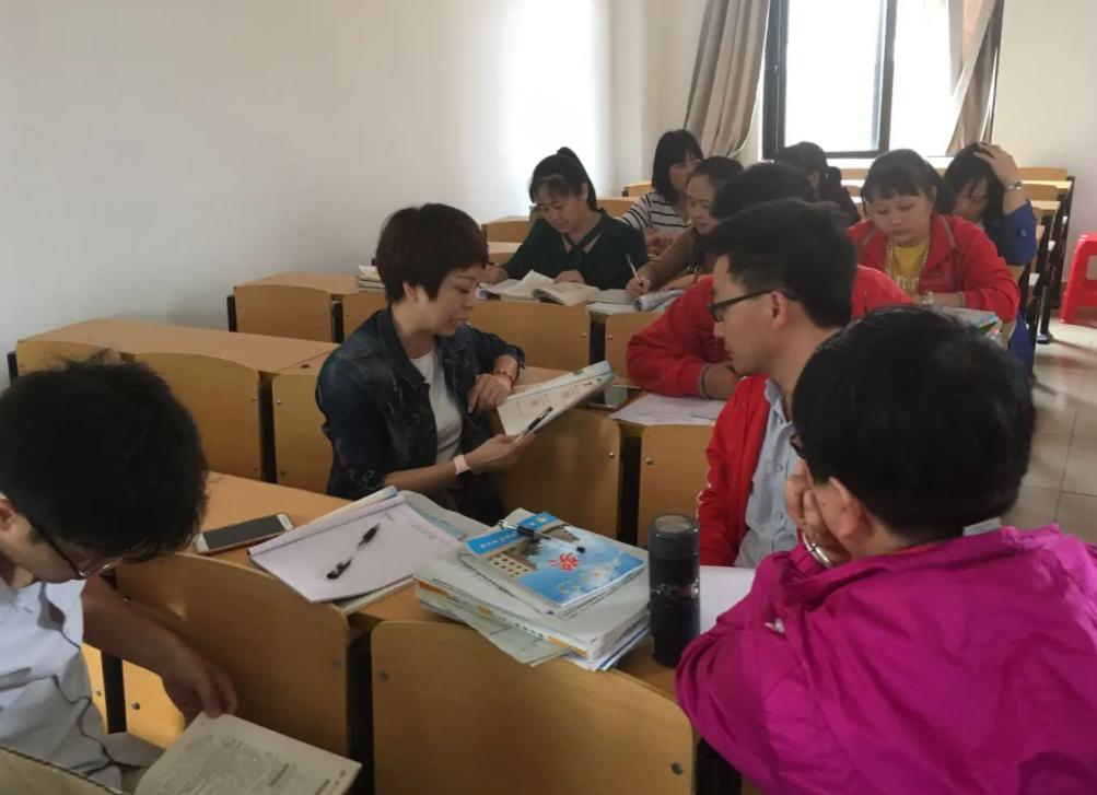 毕业论文遭导师痛批:改稿等于重写!网友:写得那么烂看不出愧疚