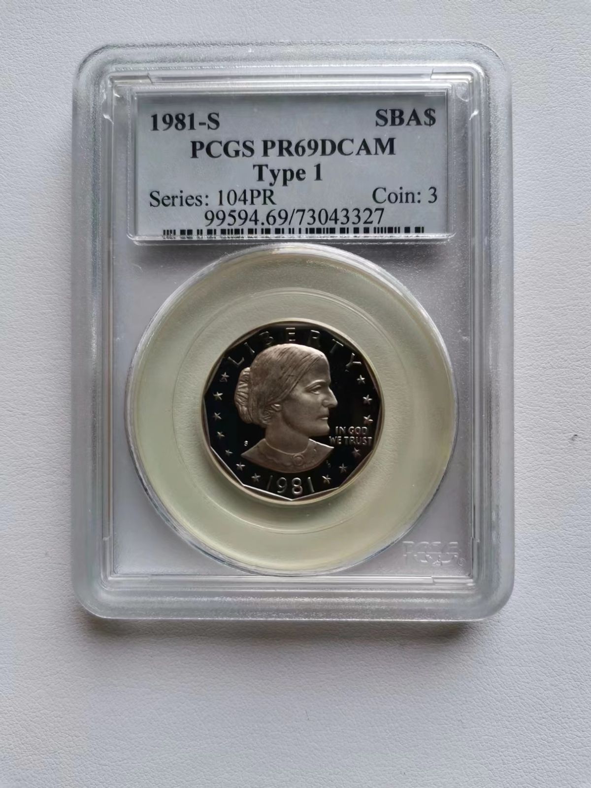 美国居然没有1美元硬币？美国政府：再也不当冤大头被使劲薅羊毛