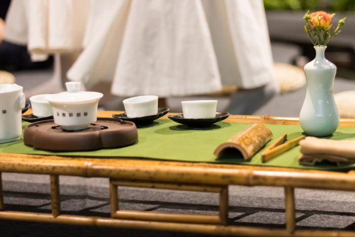 啄木鸟家庭维修课堂|竹子家具的优缺点，购买前就要了解这些