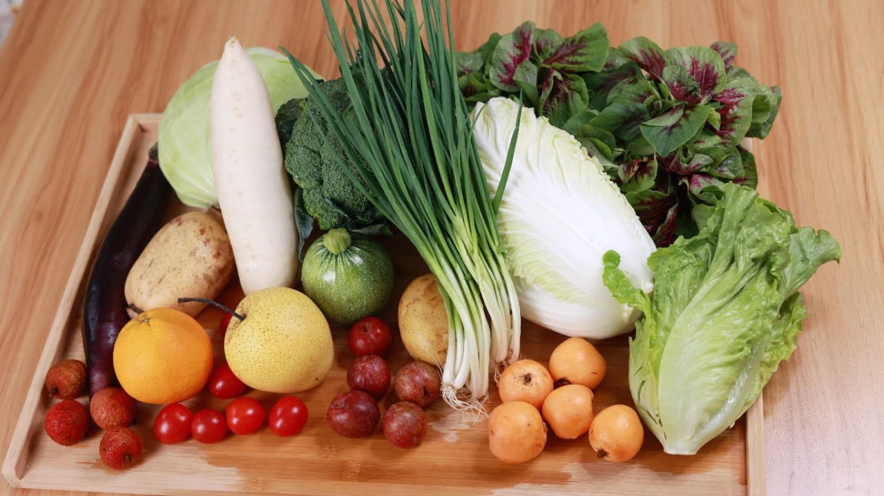 长期熬夜皮肤暗黄应该用什么护肤,熬夜后皮肤状态差用什么护肤品