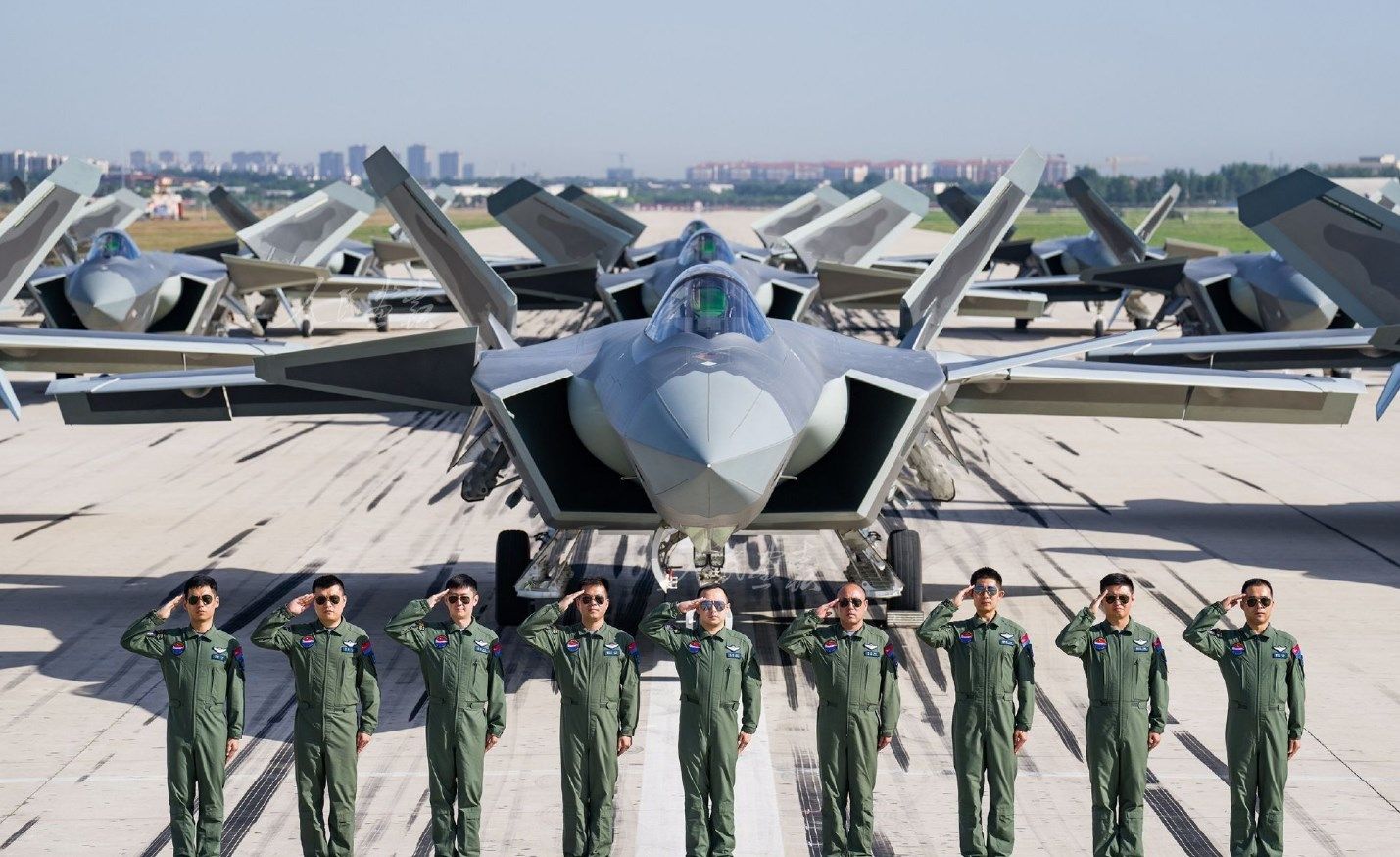 未来中国战机数量能超过美国吗,中国战机发展最新消息