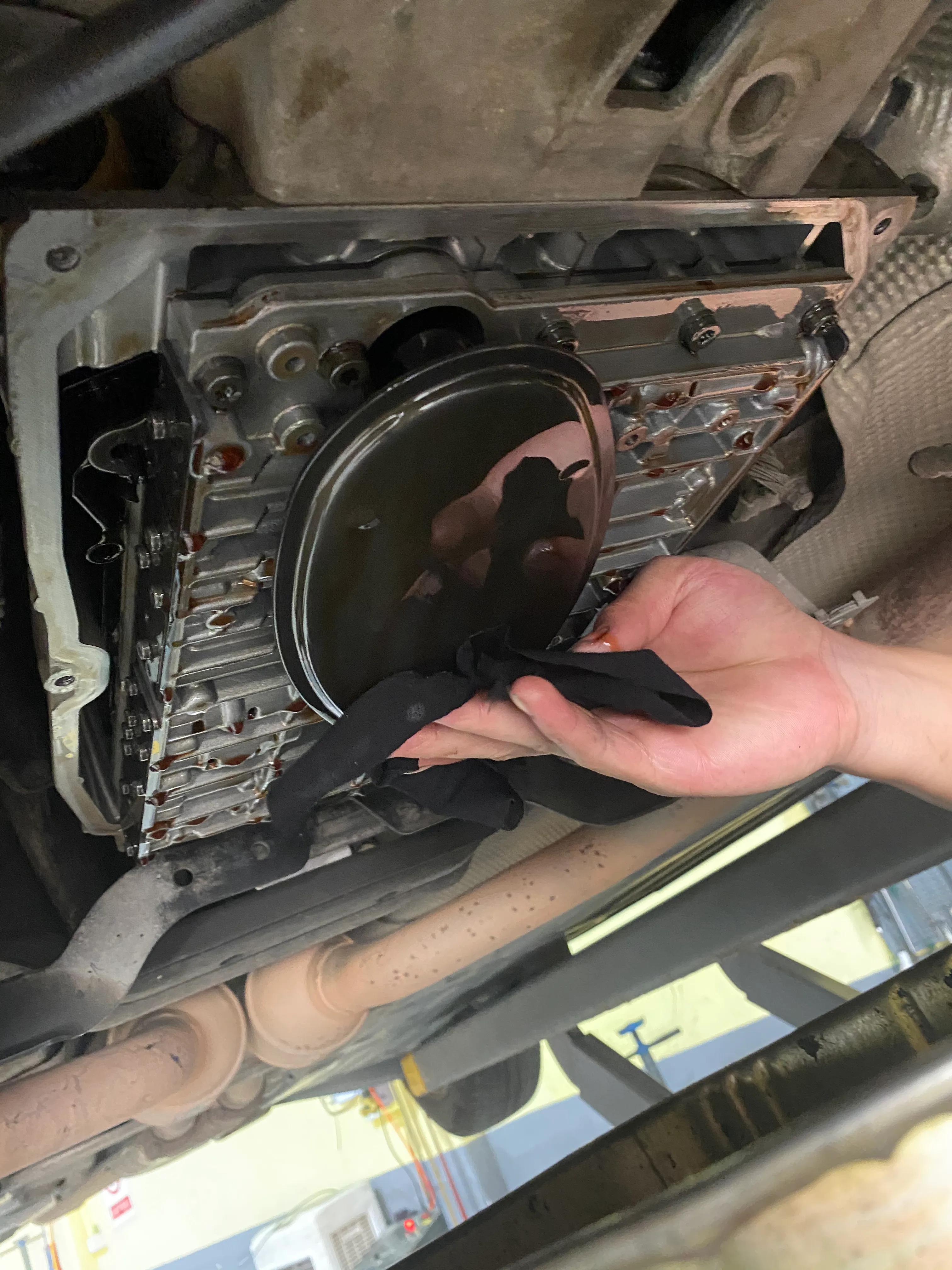 奔驰w211变速箱怎么更换,奔驰w211变速箱更换