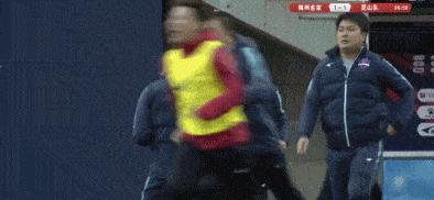 中国足球应该搞好业余联赛,中国可以自己组建足球队吗