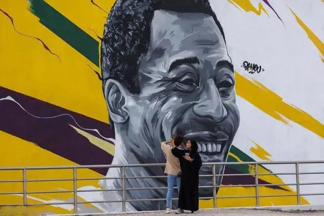 全世界第一个球王,世界上第一位足球巨星