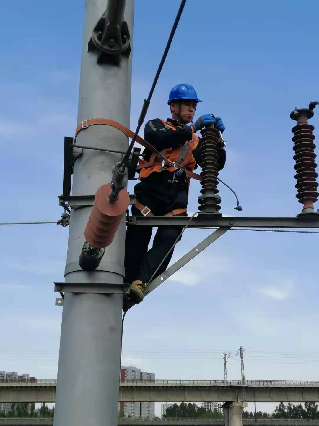 交广会客厅踏雪巡诊护航春运安全,交广会客厅中秋