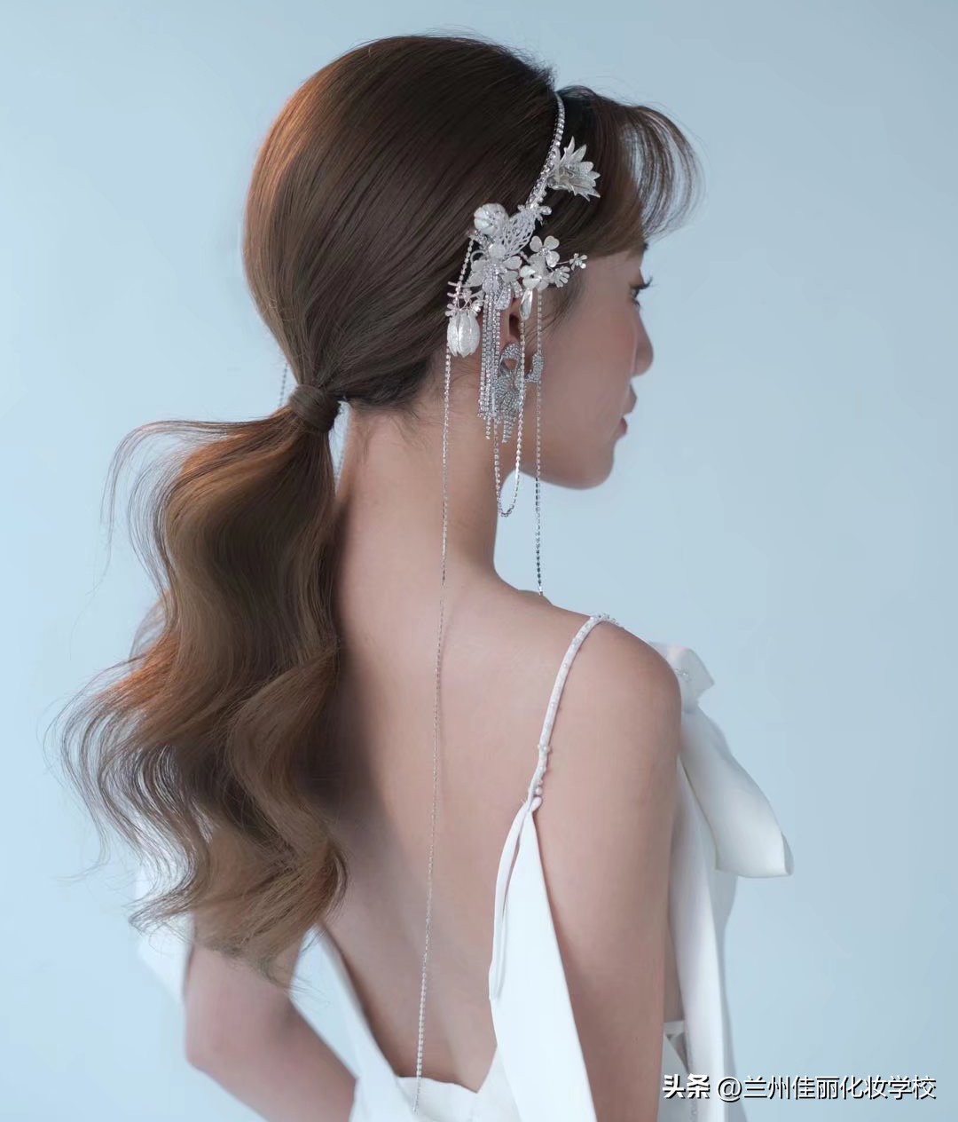 现在比较流行的新娘发型,最美新娘发型