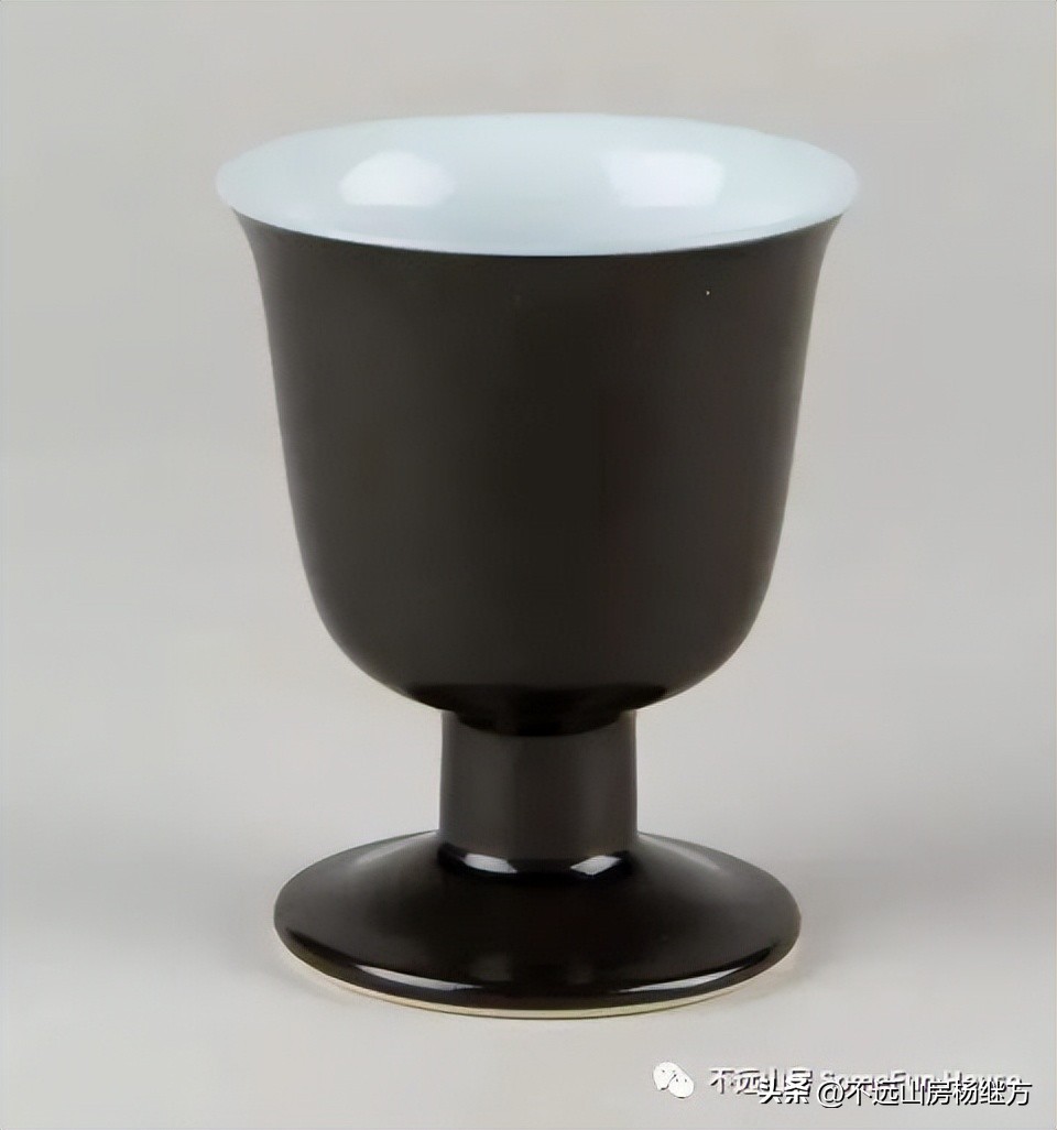 雍正乳白釉瓷器 (雍正年代青釉瓷器)