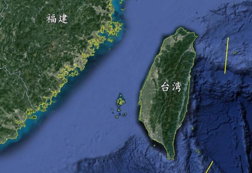 7月4日！两岸出现转折点？大陆宣布台湾新规，蔡英文紧急寻美援助