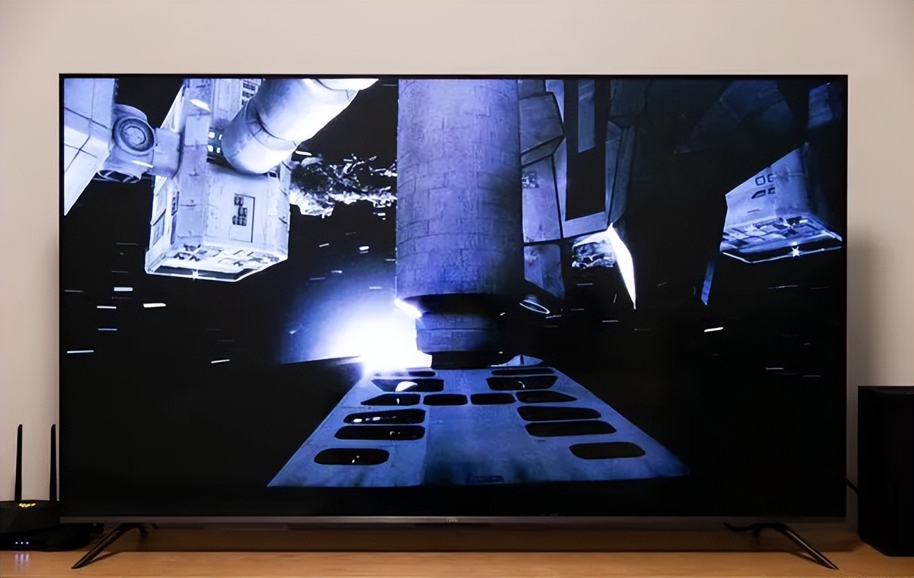 tclt7g对比海信e8g哪个性价比高,tcl85t7h和海信u7h哪个好