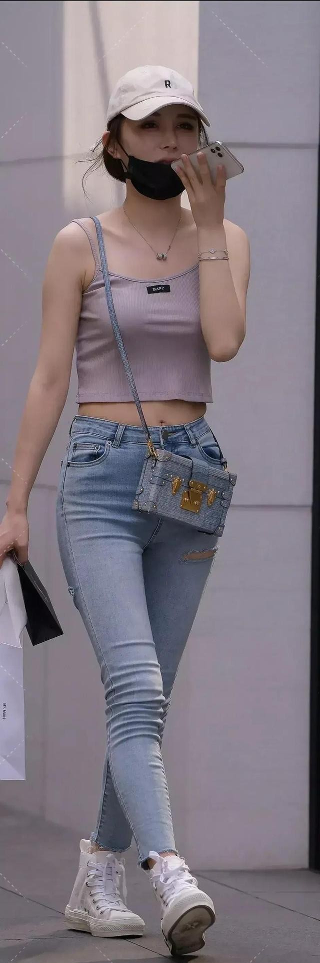 打*裤底**在精不在多，个性混搭让人一见倾心，气质优雅