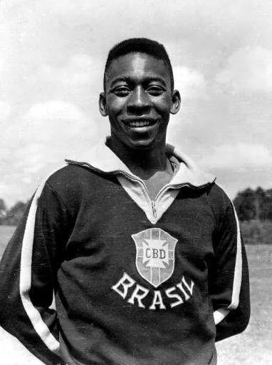 巴西4比2战胜德国,巴西4-1战胜韩国队