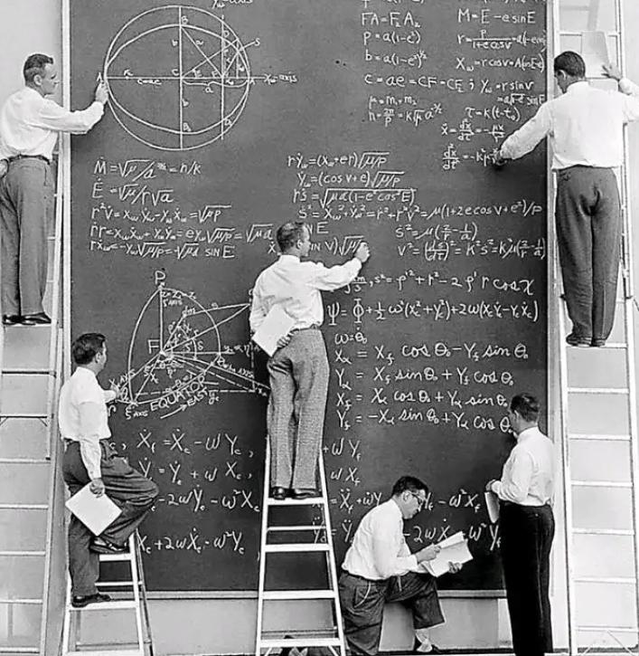 黎曼几何预言高维空间,科学家证明了4维的存在