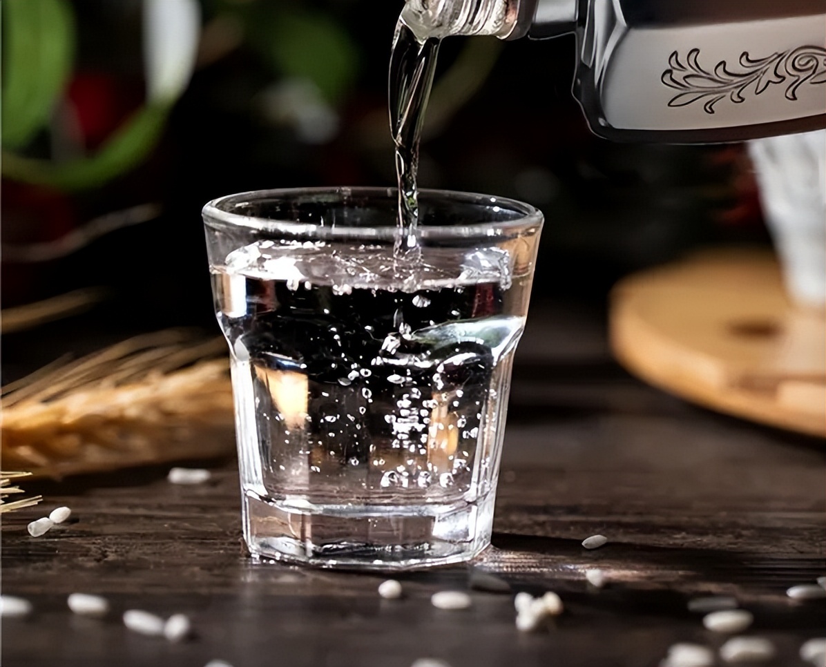 整箱存酒最好的储存方法,家中有酒怎么藏