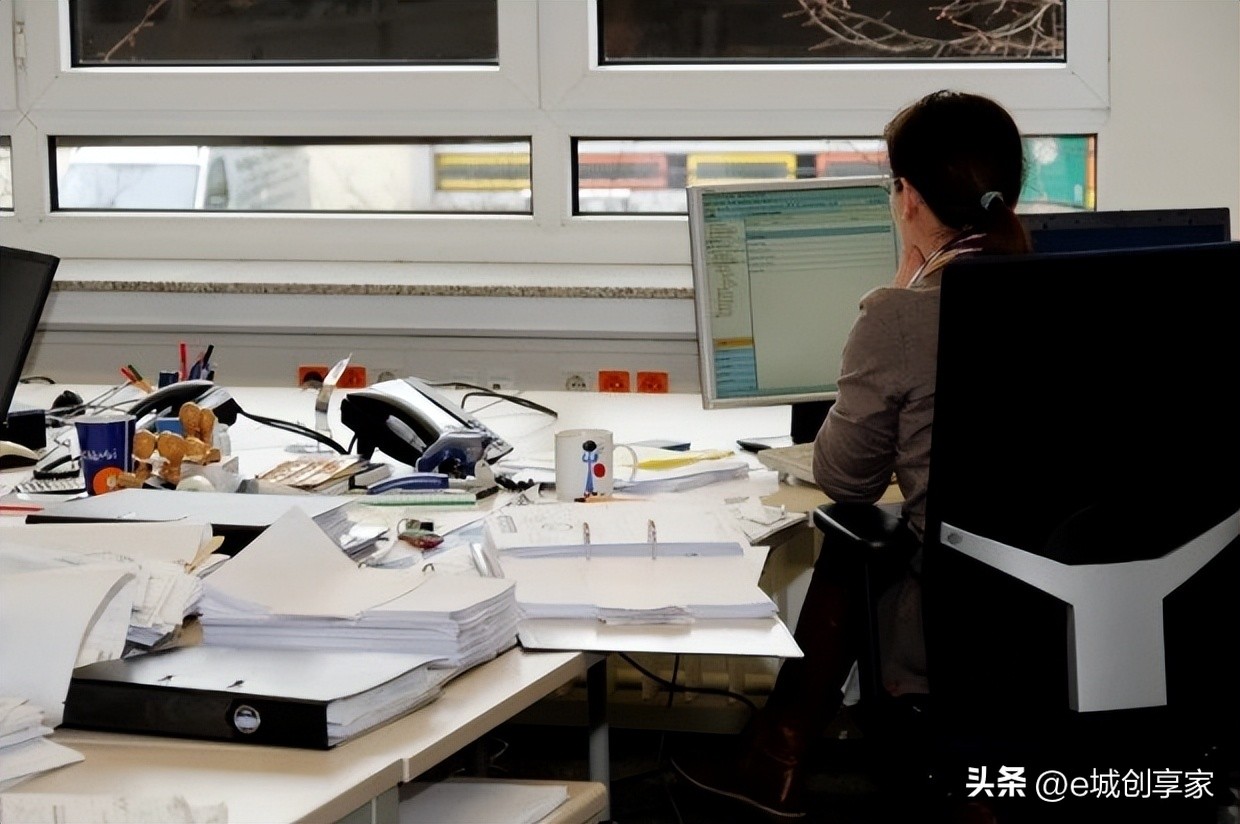 hr如何筛选应届生简历,hr喜欢看怎样的简历应届生