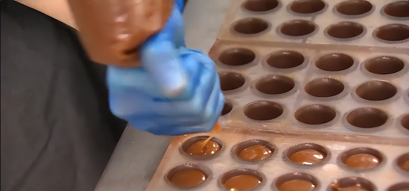 鏂拌タ鍏板阀鍏嬪姏姒涘瓙鑰冩媺,鏂拌タ鍏板阀鍏嬪姏缁胯壊澶瑰績