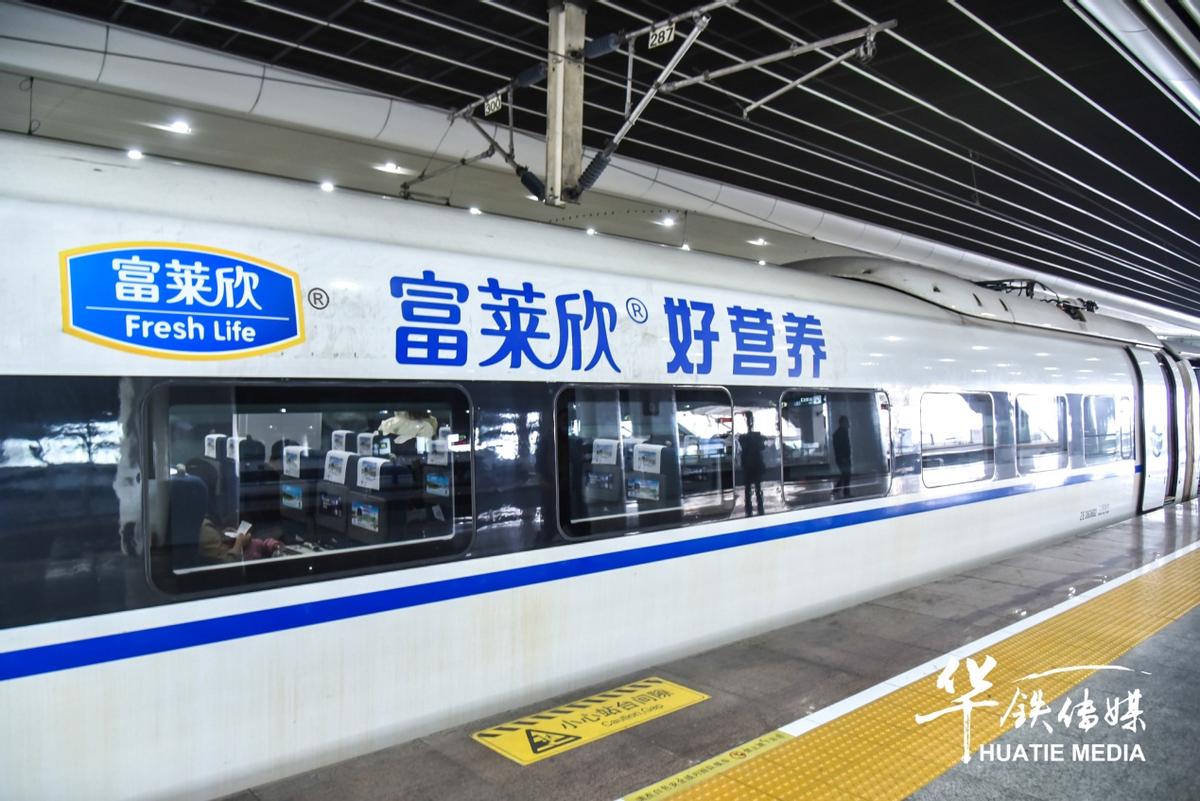 热烈祝贺富莱欣蒙侦敏工程师荣膺2022年度“南宁工匠”称号