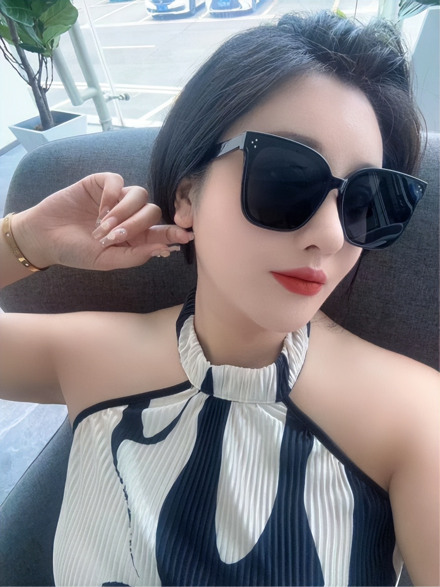 170厘米170斤模特,170体重150斤模特