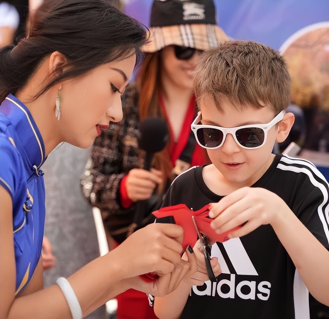 圈粉海外!“水韵江苏”惊艳亮相ClearviewFestival