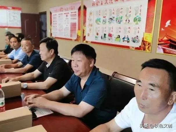 邢台铁道兵部分老战友举行庆八一活动：风雨同舟兵心依旧