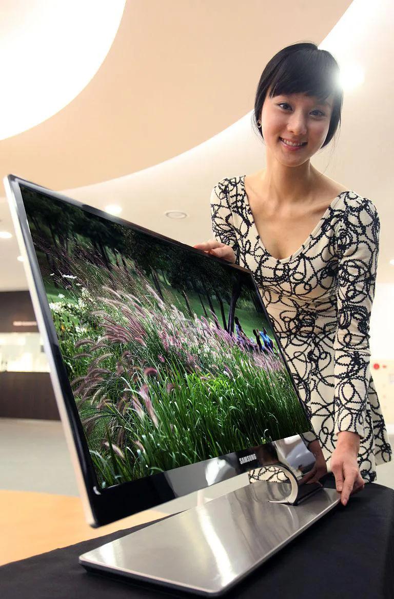 三星G8oled屏显示器,三星g8oled显示器