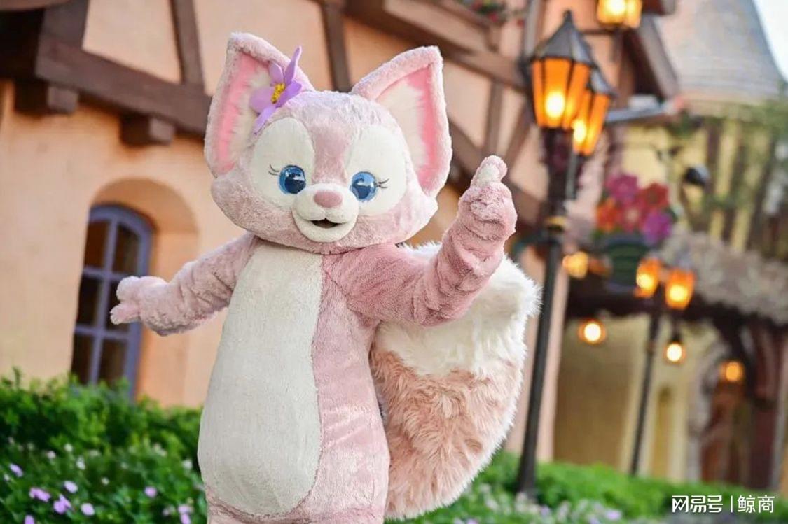 比炒“茅台”还疯狂，玲娜贝儿给在座的泡泡玛特们“现场教学”