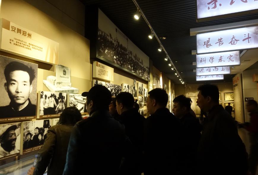 焦裕禄兰考葬礼真实场面,兰考县焦裕禄怎么去世的