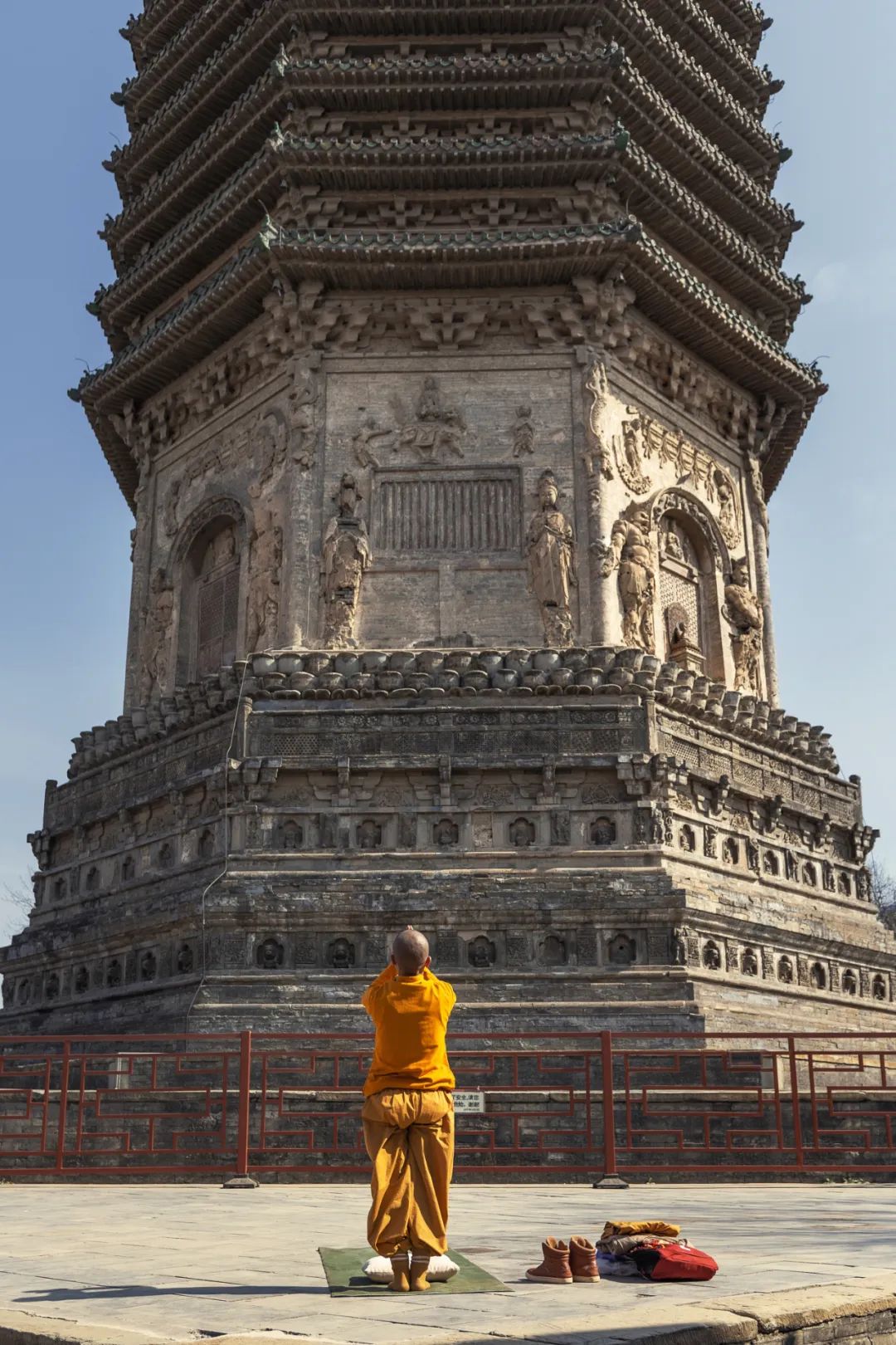 中国最灵的寺庙雍和宫,不要再去一个人挤人的景点