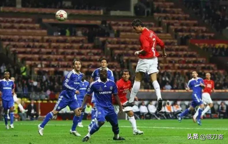 16年球场上哭泣的c罗,哭了的c罗