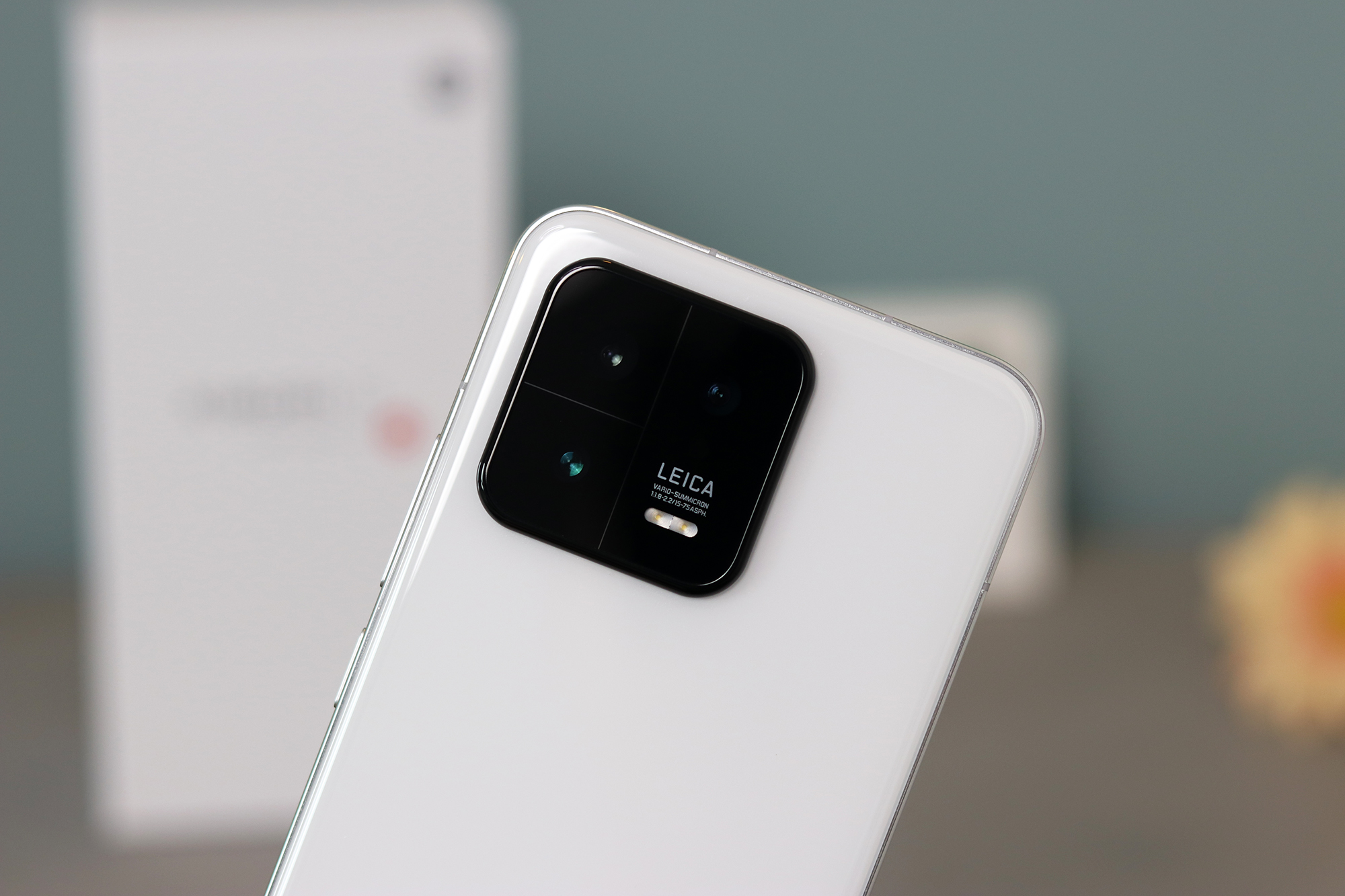 小米13几个月后测评,小米13四个月后的价格