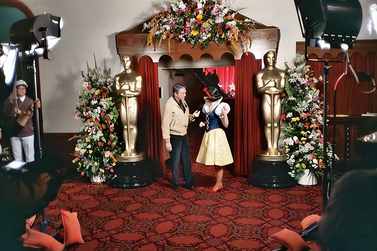 盘点史上15场最灾难性的现场演出！公开辱国，甚至裸露隐私部位？