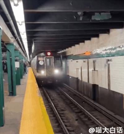 母亲节送妈妈什么礼物比较实用,母亲节送啥礼物给妈妈呢搞笑