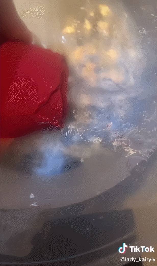 销售额预计比去年增长18%,销售额增长20%