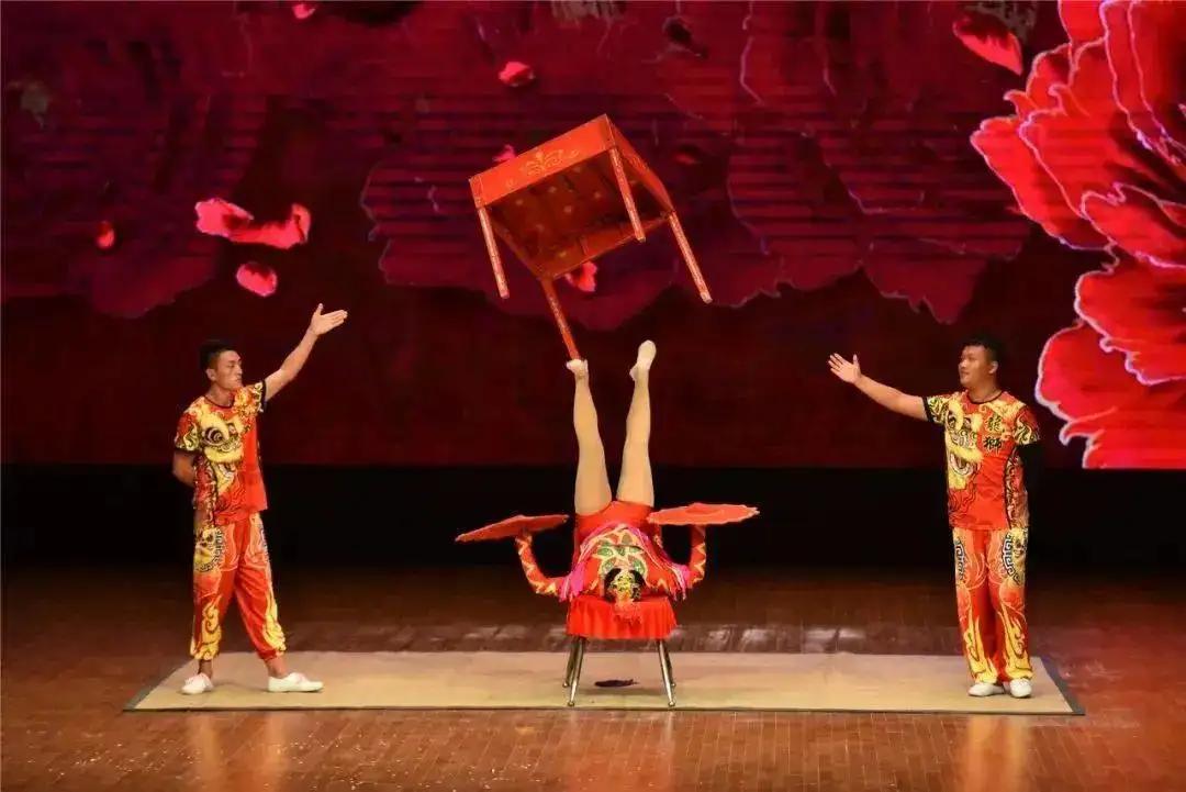 伪气功大师王林现象视频深度剖析,气功大师王林别墅内景航拍